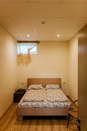 Small Single Room