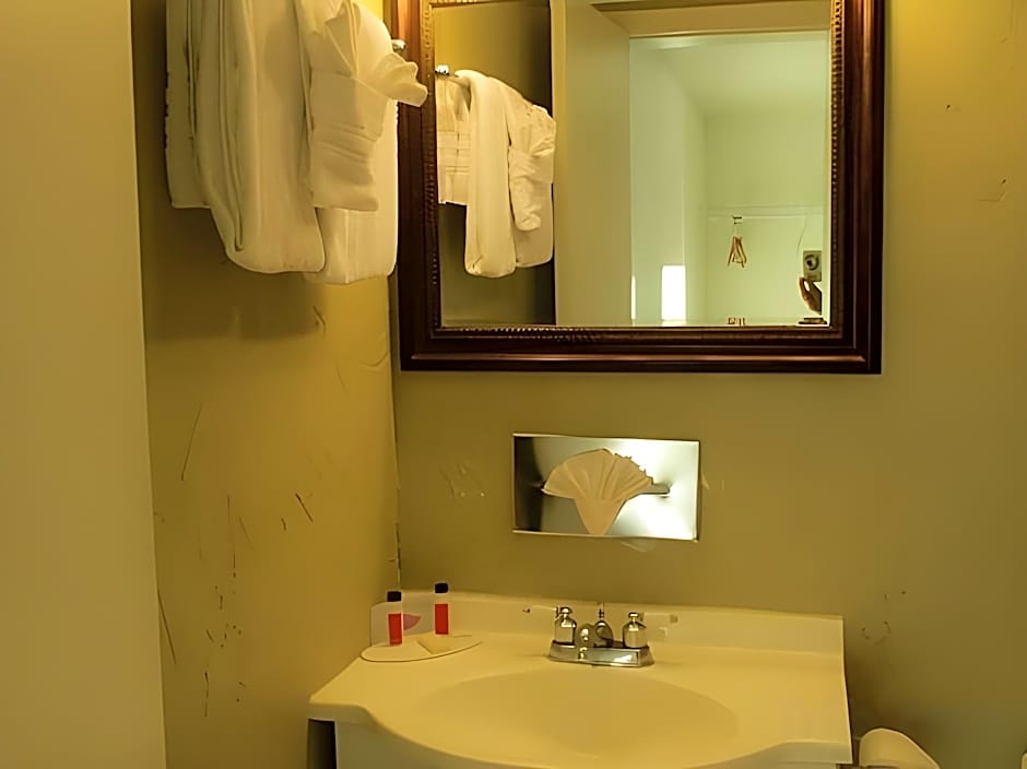 Days Inn by Wyndham Montrose