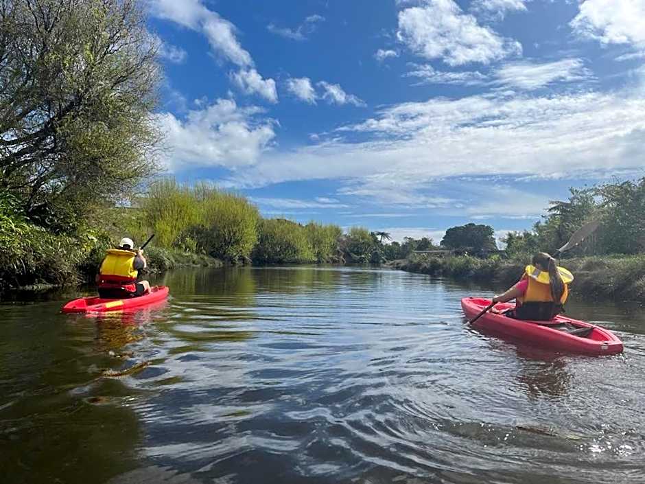 Global Village Travellers Lodge