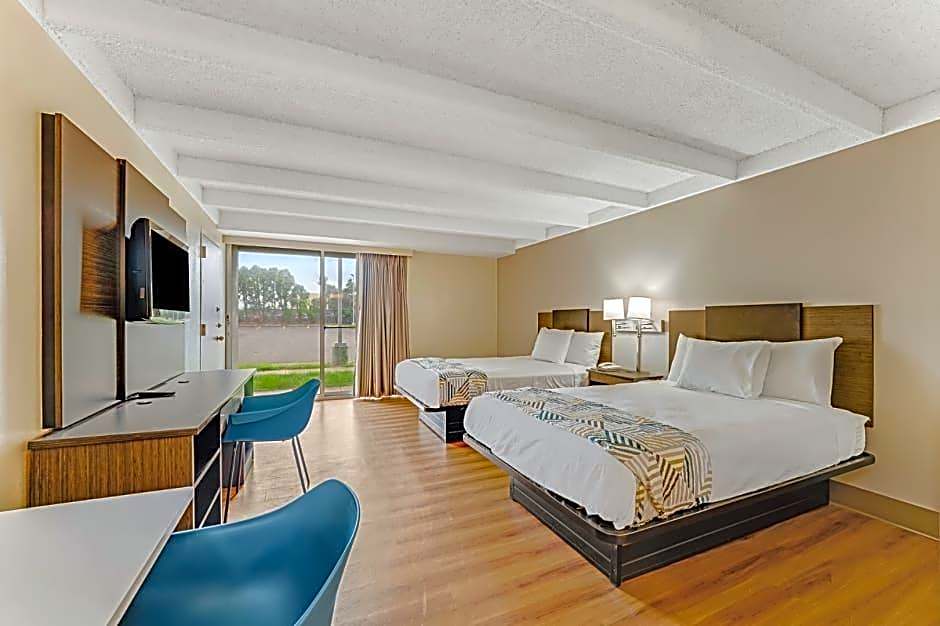 Red Carpet Inn & Suites Northeast Philadelphia