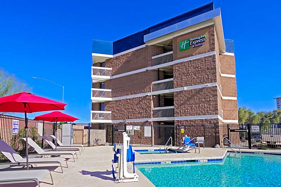 Holiday Inn Express & Suites Phoenix  Tempe By IHG