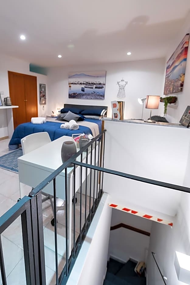 Yes I Know My Room - Magica Napoli