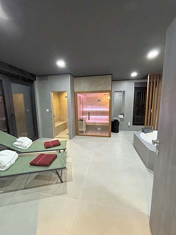 Pause Thermale Suites Deluxe et Spa Privatif