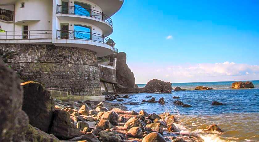 Castello Mare Hotel