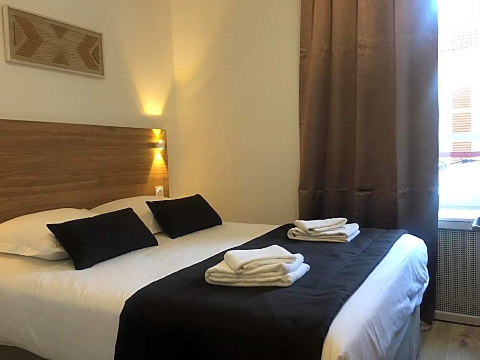 Hôtel Le Biarritz - Vichy