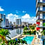 Spectacular View wBalcony Pool