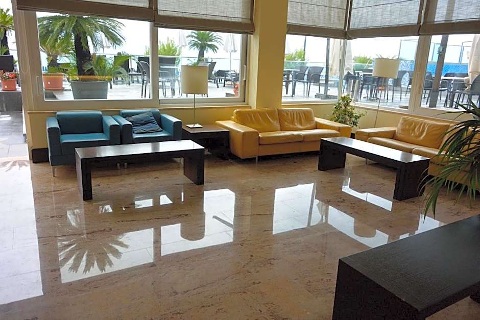 Hotel Columbus