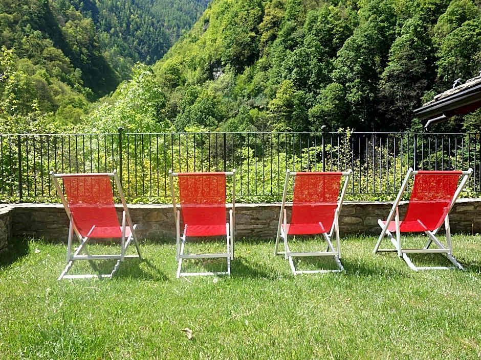 Auberge Lou Créton di Lui Hostel