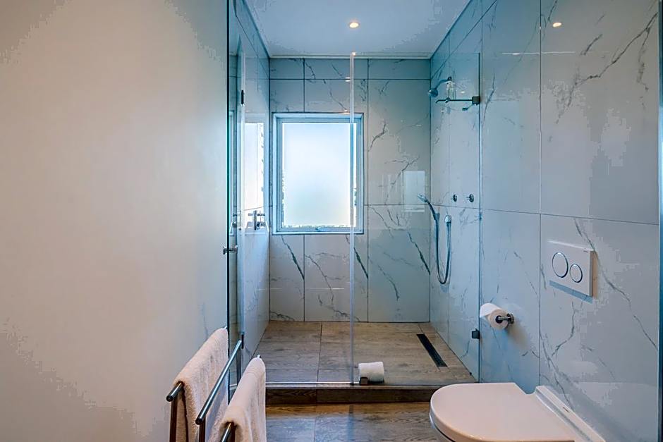 One Marine Drive Boutique Hotel & Spa by The Living Journey Collection