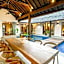 Apple Villa and Studio Seminyak