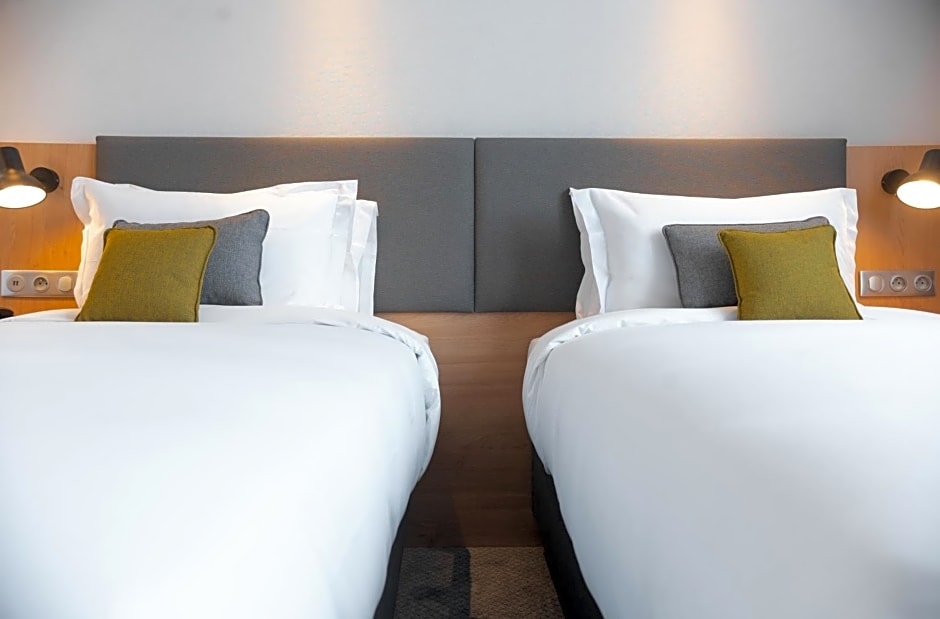 Holiday Inn Paris CDG Airport By IHG