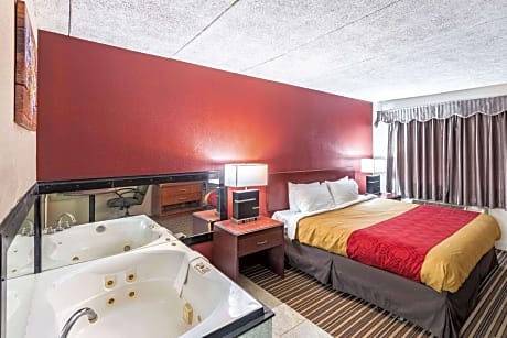 1 King Bed, Nonsmoking