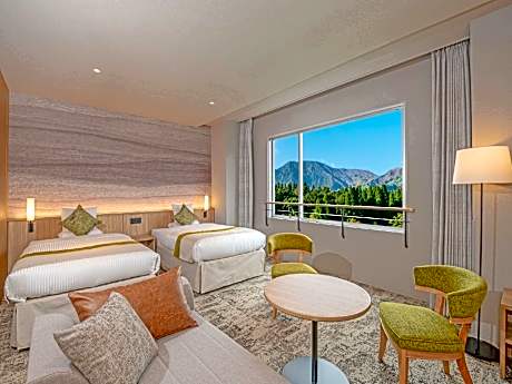 Superior Room with Bathtub