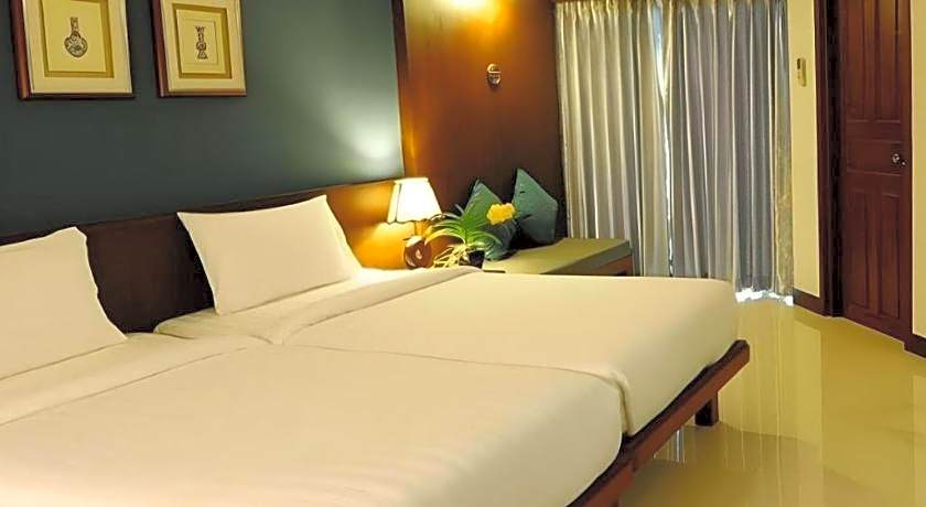 Bonito Chinos Hotel