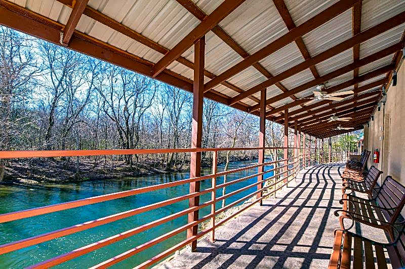 River Bend Inn
