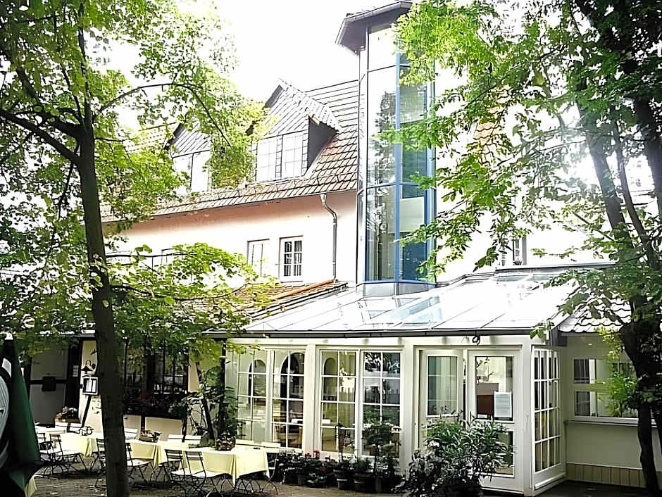 Burghotel Munzenberg