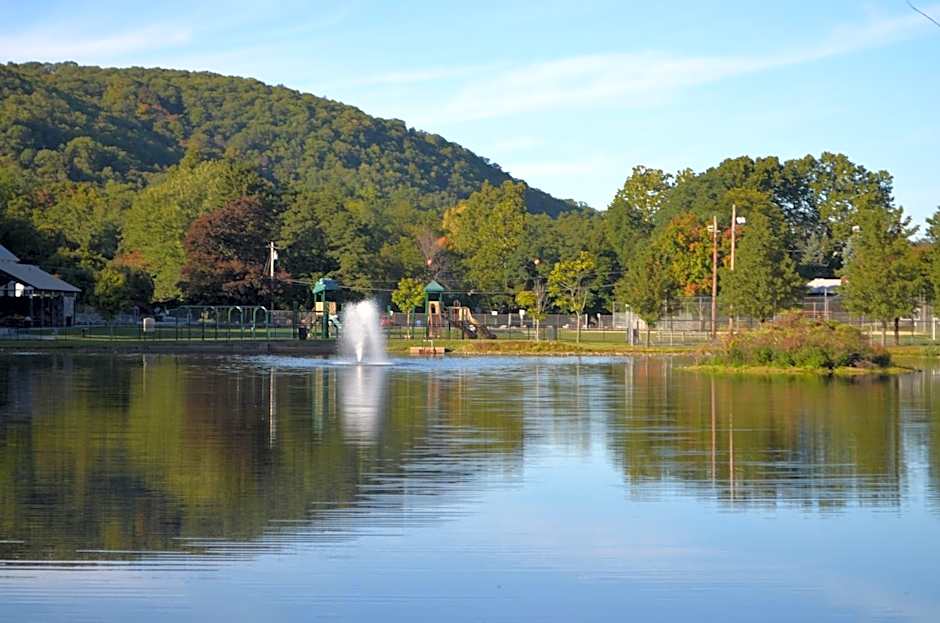 Holiday Inn Express Hotel & Suites West Point-Fort Montgomery By IHG