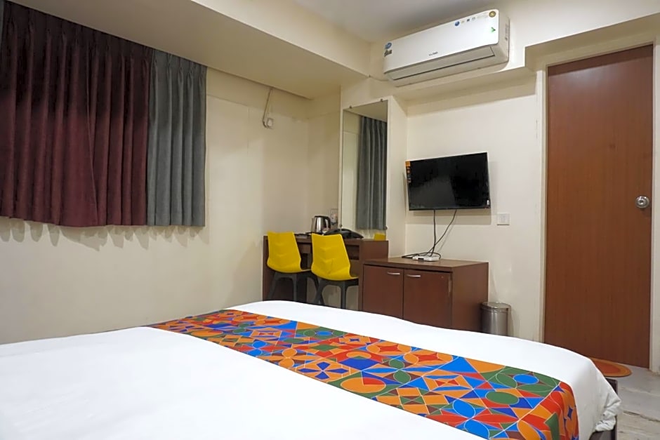 Hotel Executive Residency