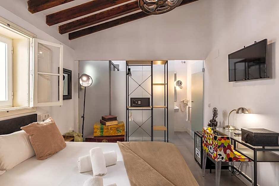 Antiguo Brondo Selfcheck-in Smart Rooms