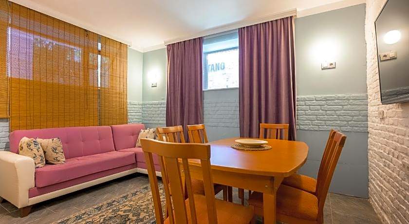 DELIGHT DELUXE HOTEL & SPA