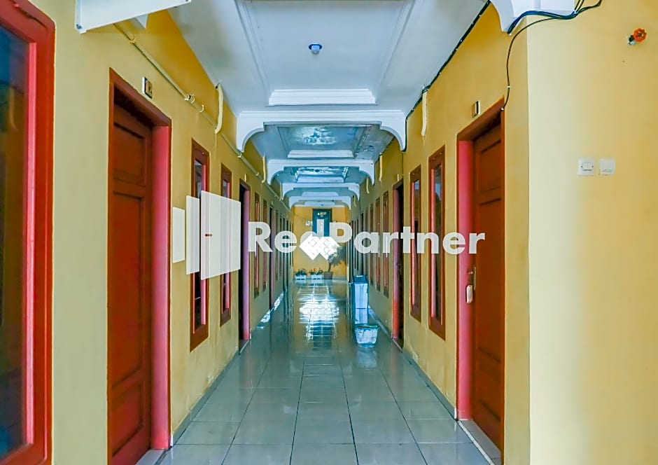 MS Hotel Pangandaran Mitra RedDoorz