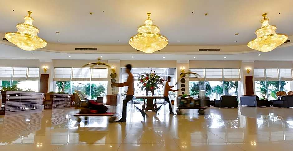 Champasak Grand Hotel