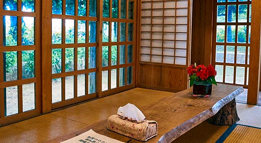 Michi Tabi Hotel Yomitan