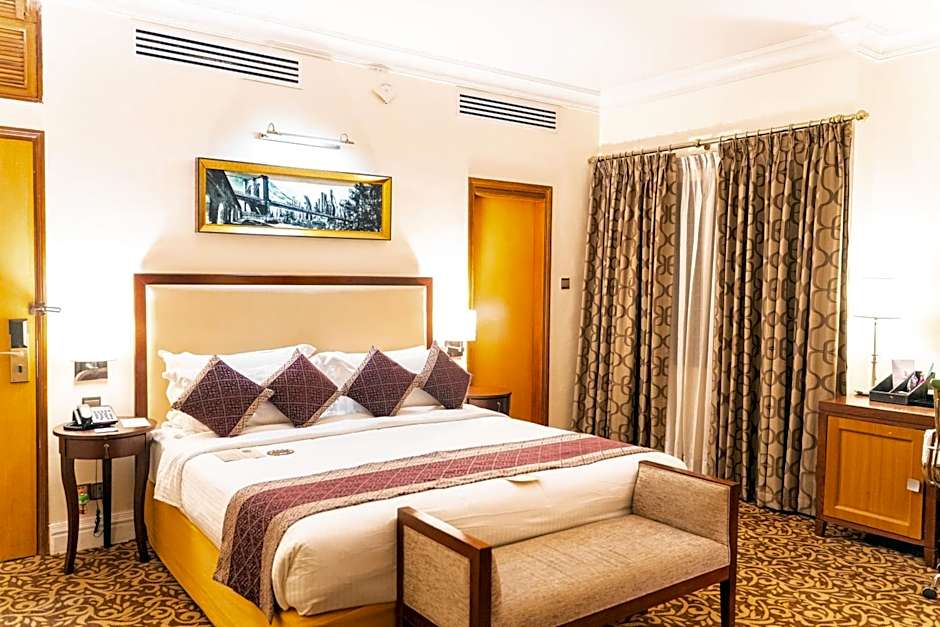 Royal Park Residence Hotel