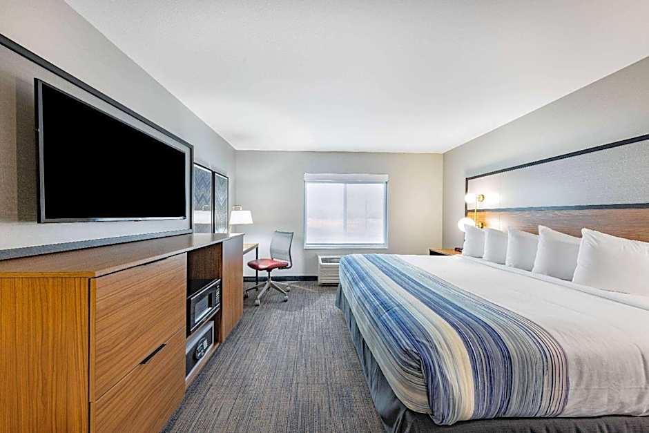 AmericInn by Wyndham International Falls Southwest