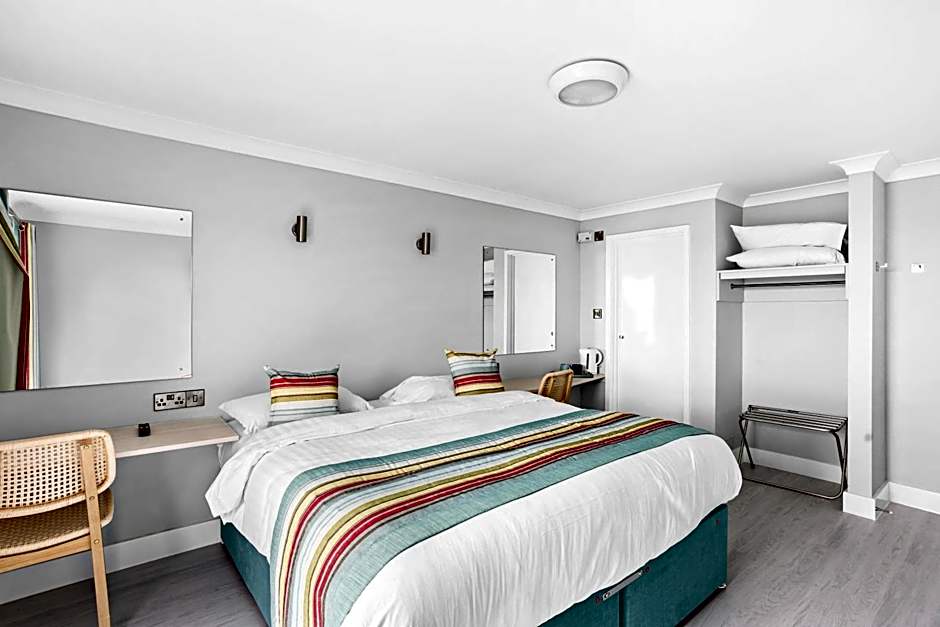 Waters Edge Hotel Torquay