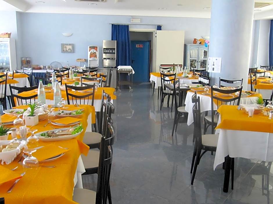 Hotel Monti