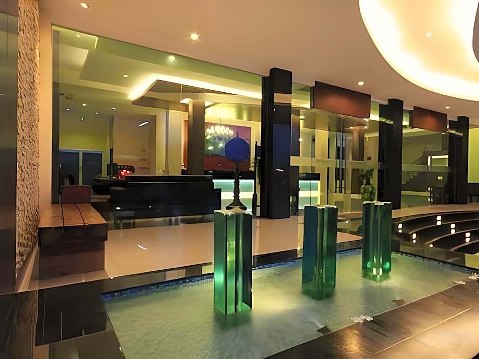 Laemchabang City Hotel