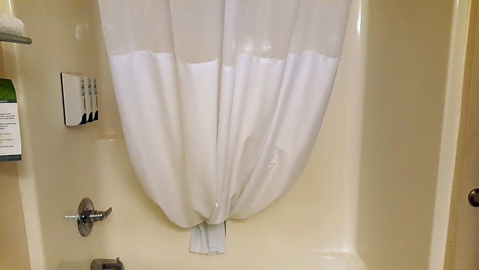 Best Western Plus Venture Inn