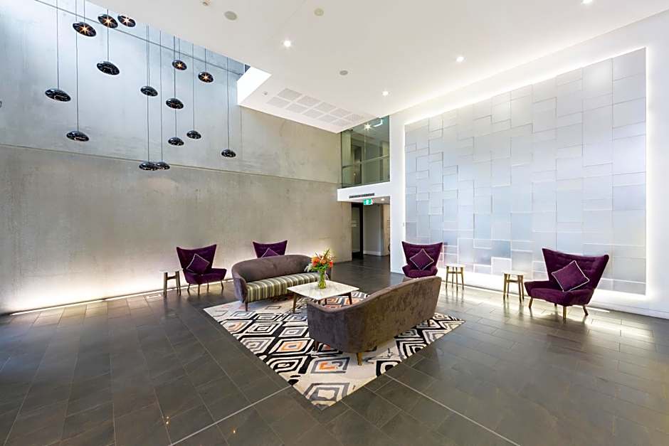 Avenue Hotel Canberra