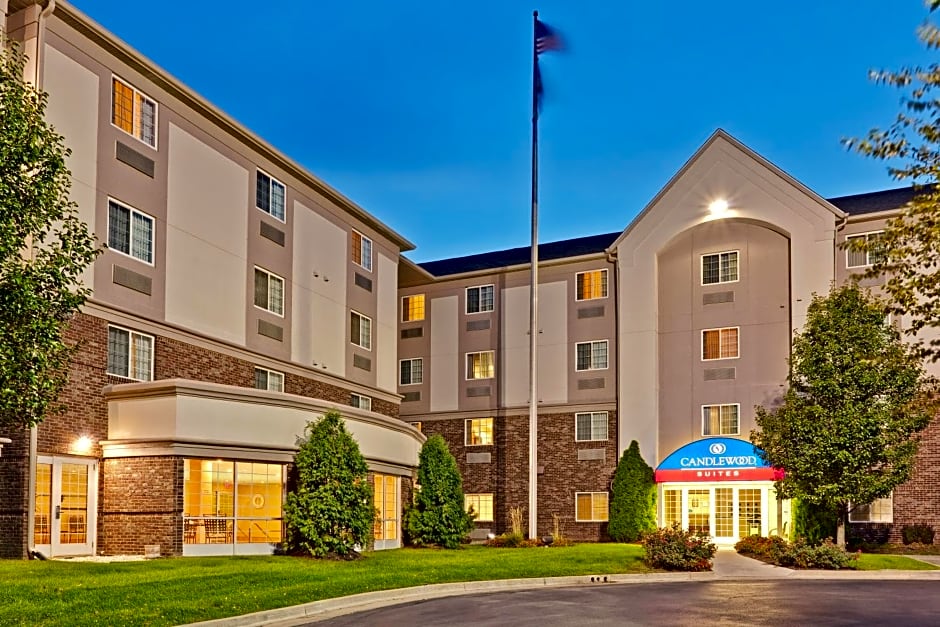 Candlewood Suites Indianapolis Northeast, an IHG Hotel