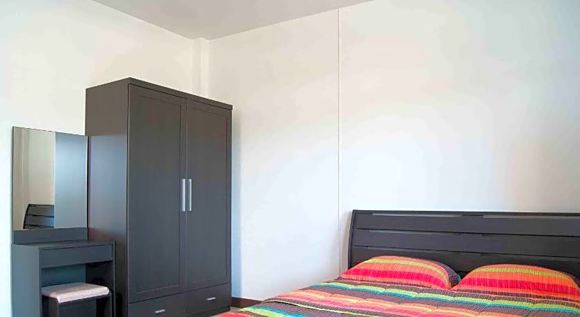 Suporn Lakeview Serviced Apartment & Homestay