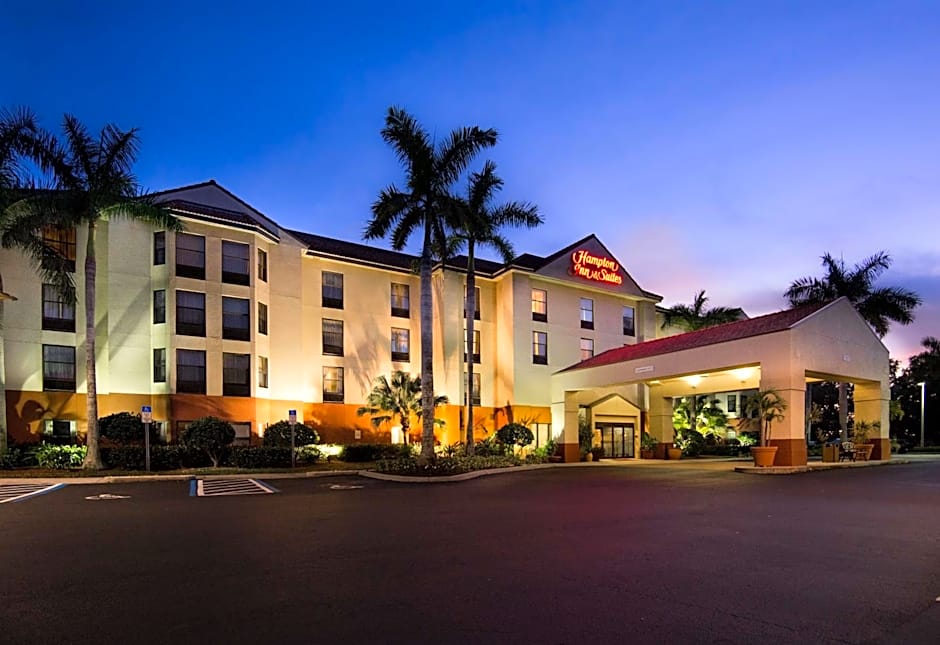 Hampton Inn By Hilton & Suites Fort Myers Beach/Sanibel Gateway