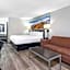Days Inn by Wyndham Hamilton