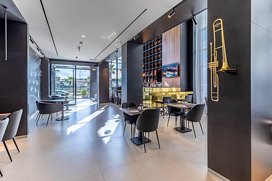 Verdi Gzira Promenade