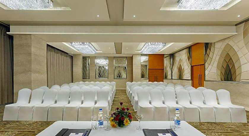 Nataraj Sarovar Portico