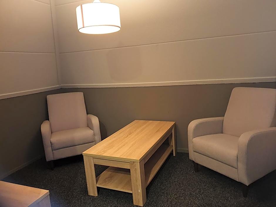 Hotel,cafe,biljart POT