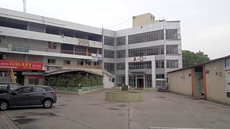 HOTEL GALAXY DELUXE