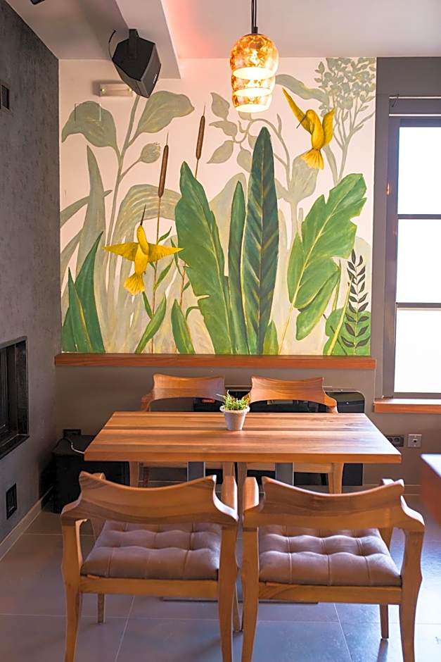 Hotel Bograd - Apartments & Lounge Station