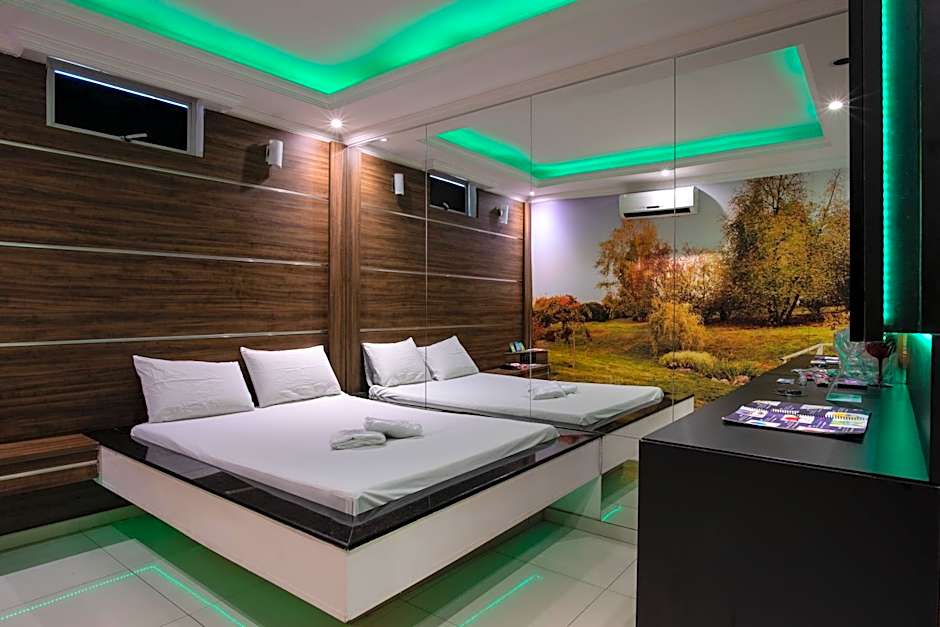 Motel Fantasy 2 (Adult Only)