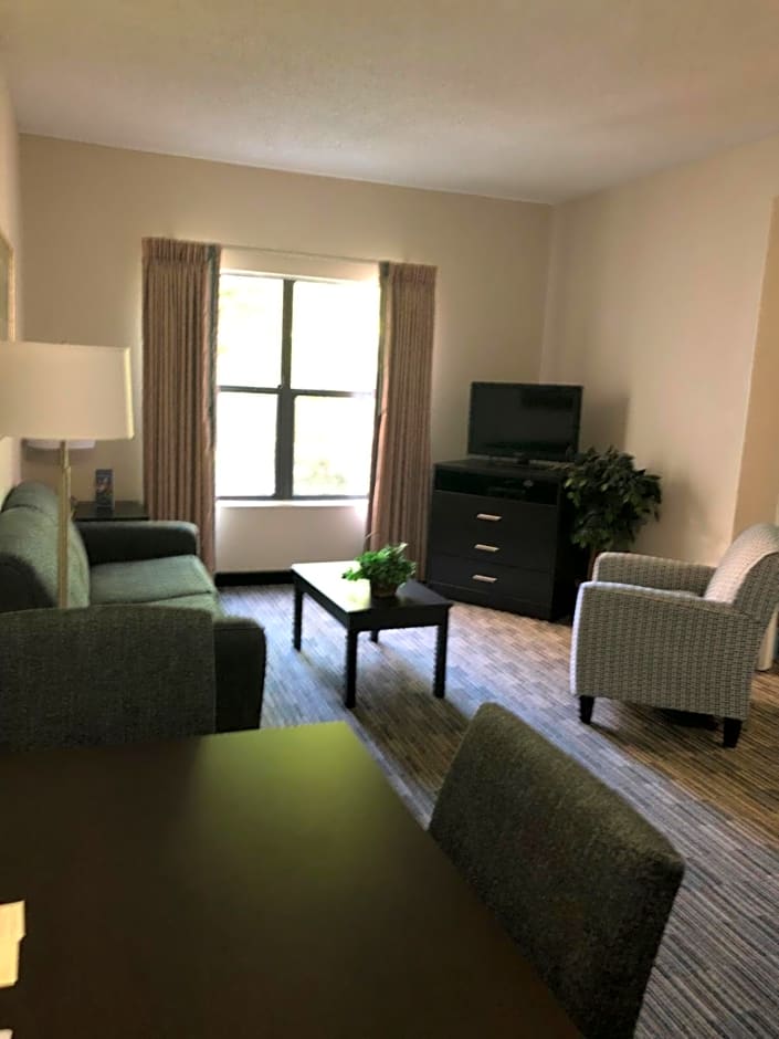 All Season Suites