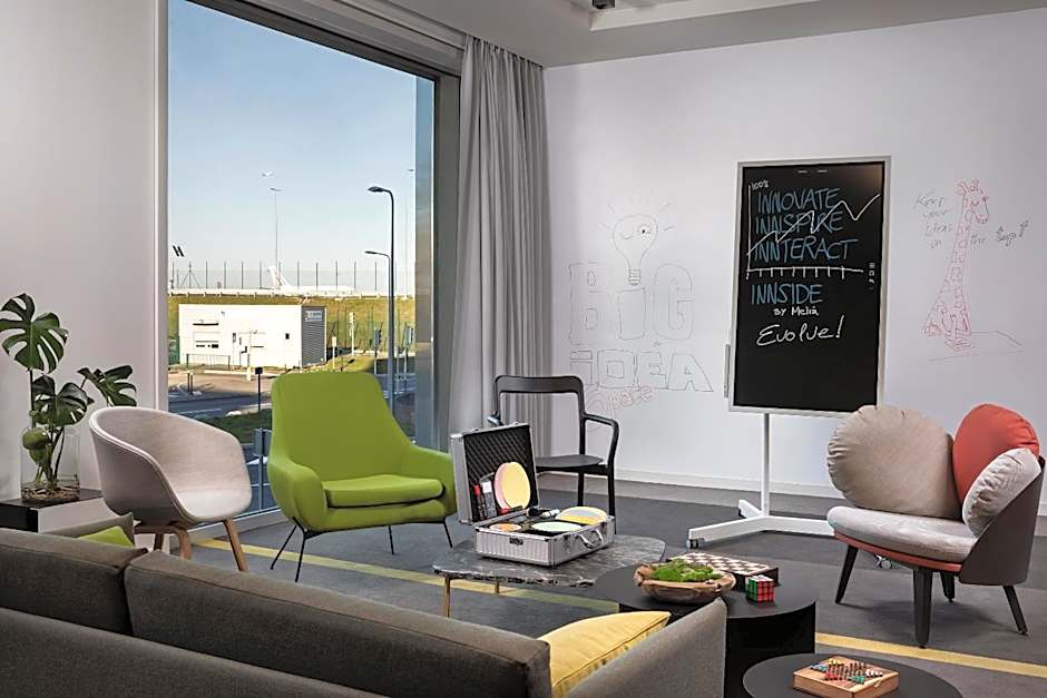 INNSiDE Paris Charles de Gaulle Airport