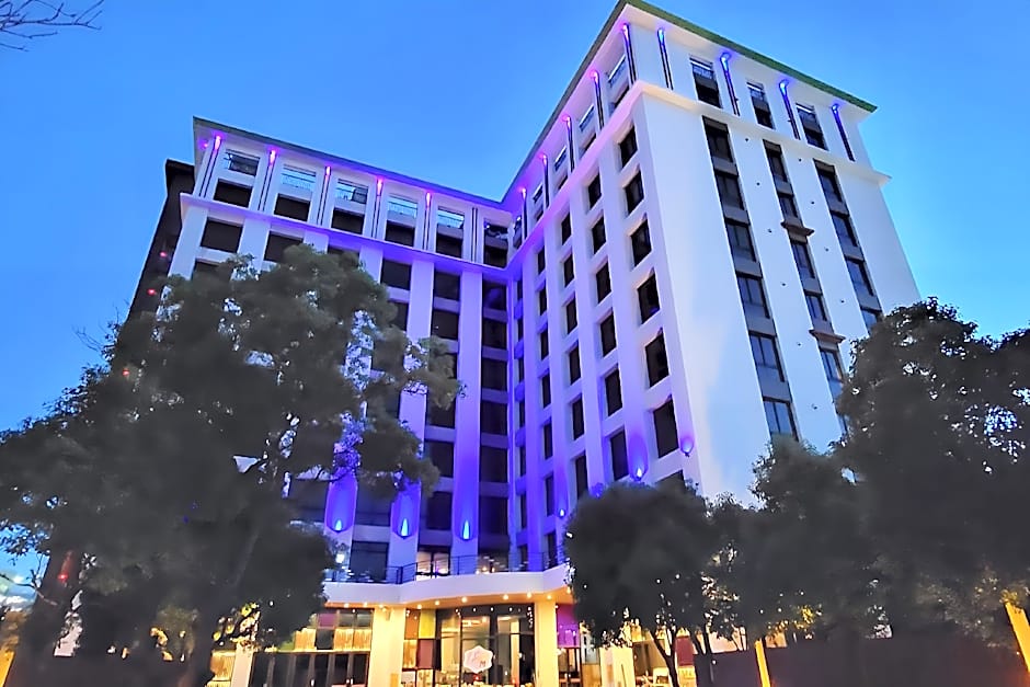 Freedom Design Hotel
