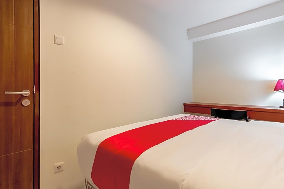 OYO Flagship 1481 Apartemen Sentraland Medan