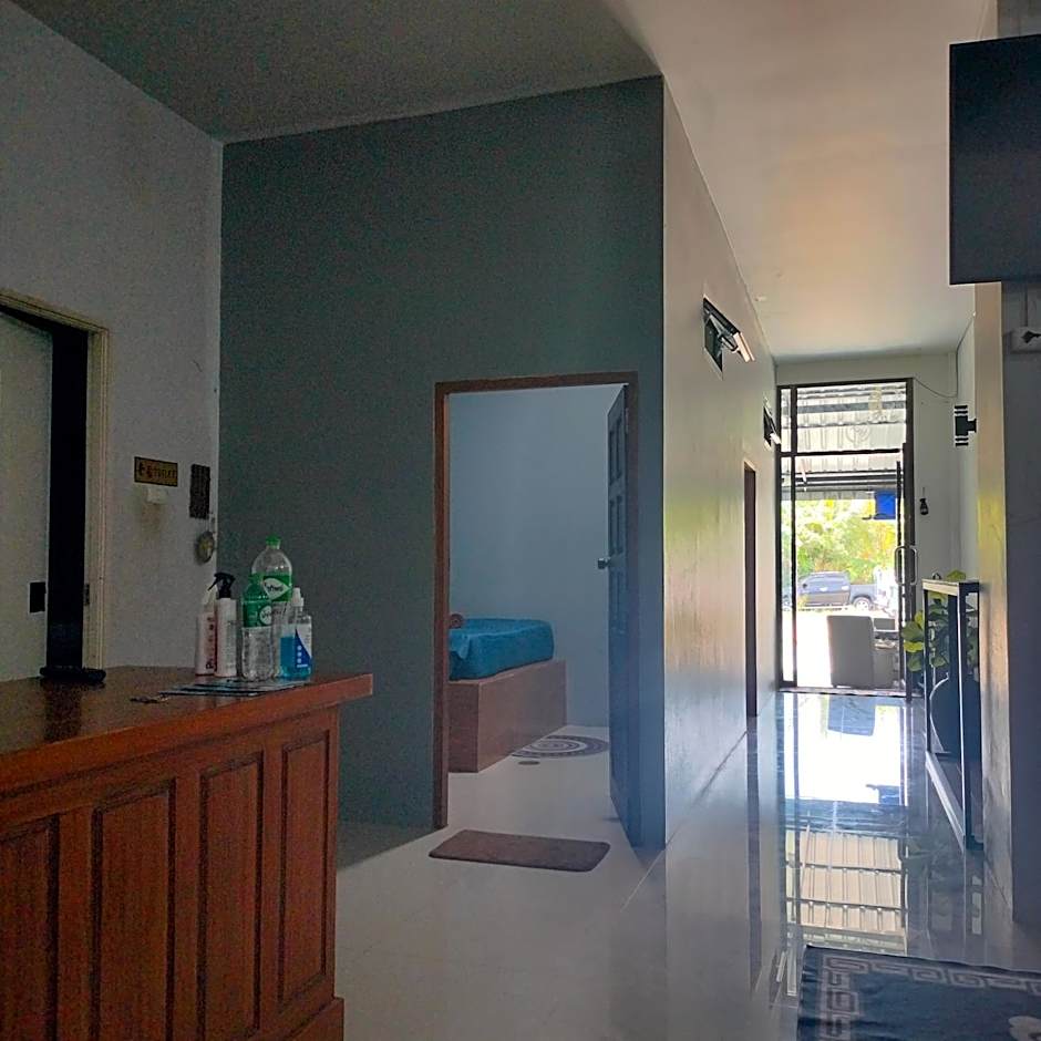 Mae Pon Hostel