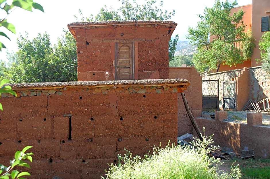 Auberge Chez Momo II